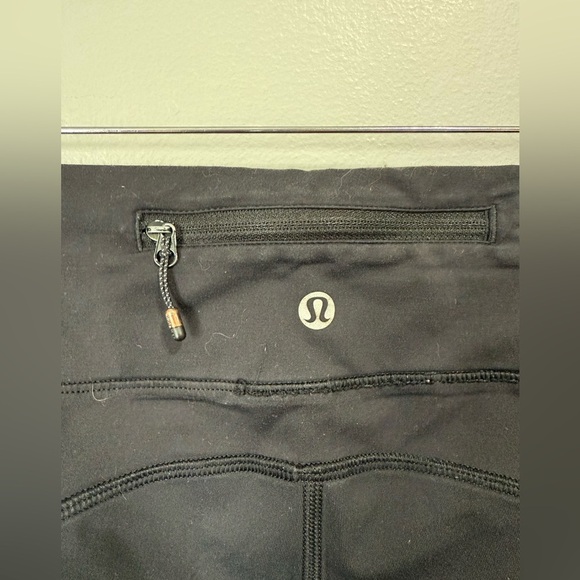 Lululemon Speed Tight Ruching Detail Leggings Size 8 - Picture 5 of 7